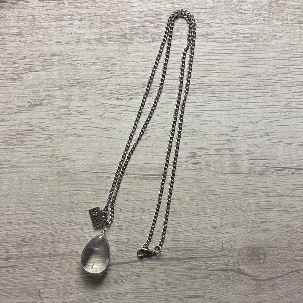 Chic Teardrop Pendant Necklace